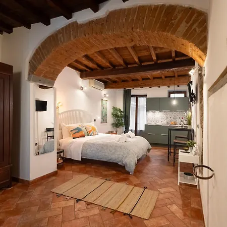 Keys Of Italy - San Frediano 38 - Monolocale Silenzioso In Oltrarno Apartment Florence