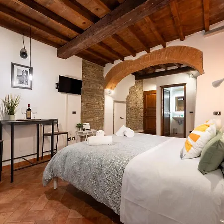 Keys Of Italy - San Frediano 38 - Monolocale Silenzioso In Oltrarno