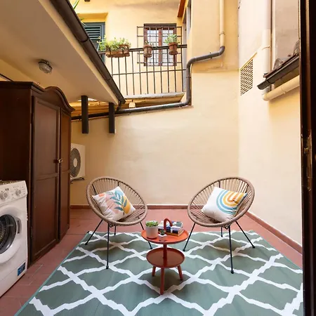 Keys Of Italy - San Frediano 38 - Monolocale Silenzioso In Oltrarno * Florença