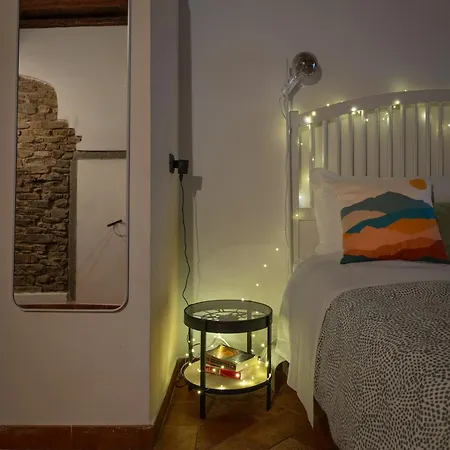 Keys Of Italy - San Frediano 38 - Monolocale Silenzioso In Oltrarno Apartamento Florença